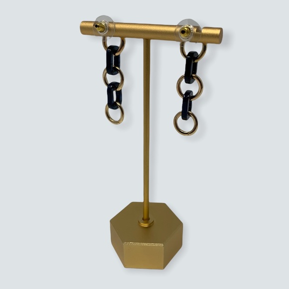 14th & Union Chainlink Drop Earrings - Picture 3 of 6